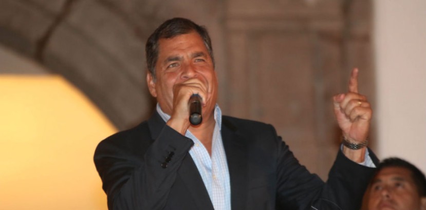 Rafael Correa habría mentido sobre la forma en que su exministro Mosquera habría recibido un millón de dólares de Odebrecht. Foto: PanAm Post