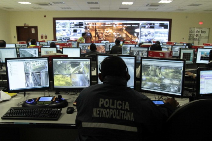 An ECU 911 center in Quito, Ecuador, on Nov. 9, 2013.  Photo: The Epoch Times