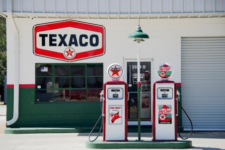 Texaco gas station. This was Chevron's predecessor in Ecuador. Texaco gas station. This was Chevron's predecessor in Ecuador.