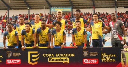 Los tres equipos saldrán desde este jueves a buscar un billete de finalista por el título de la Copa Ecuador