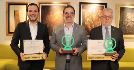 Ecuador otorgó primeras distinciones a empresas que reducen huella de carbono / Foto: cortesía ministerio de Ambiente