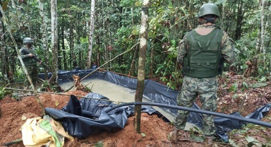 Una piscina de combustible fue localizada en Shushufindi / Foto: cortesía Ejército Ecuatoriano