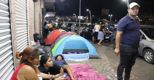 Ecuatorianos en frontera de México recomiendan a sus compatriotas no migrar / Foto: EFE