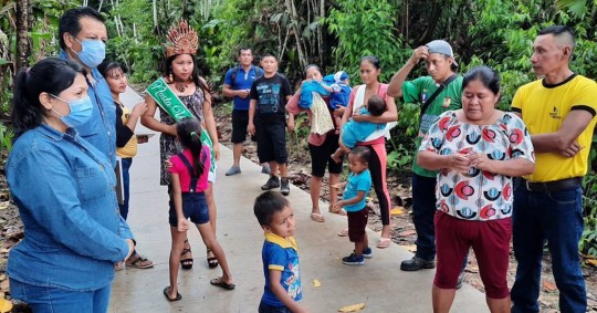Petroecuador entregó senderos comunitarios a Yanayaku y San Carlos / Foto: cortesía Petroecuador