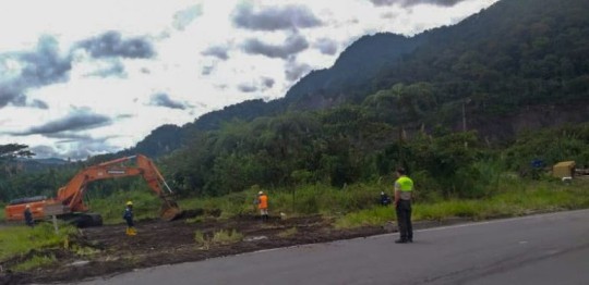 La circulación vehicular Baeza-Lago Agrio está habilitada. Cortesía: Servicio Nacional de Gestión de Riesgos y Emergencias