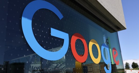Hoy la palabra "Google" se ha transformado en "G25gle" en la página principal de este motor de búsqueda/ Foto: cortesía EFE