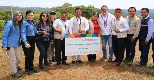 La parroquia Cotundo fue el lugar donde se desarrolló el evento de la entrega de $ 235 mil a pueblos indígenas y comunidades amazónicas y serranas / Foto: cortesía ministerio de Ambiente