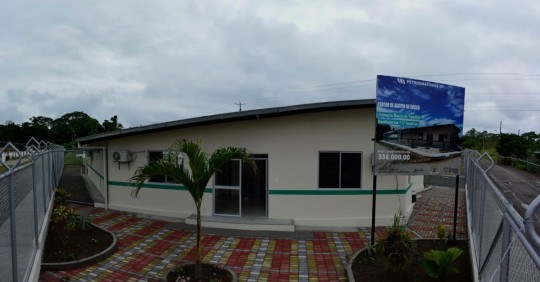 Petroamazonas entregó un centro de acopio de cacao a la comunidad kichwa Boca Tiputini  / Cortesía de Petroamazonas