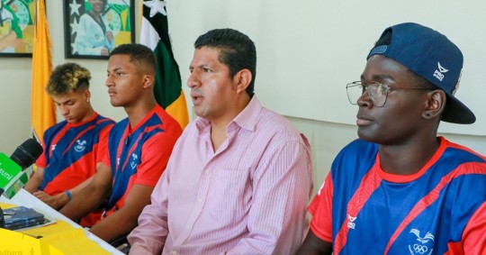 Deportistas de Orellana recibieron reconocimiento / Foto: cortesía Federación Deportiva Provincia de Orellana