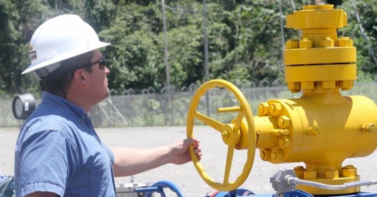 Ecuador será el país más afectado de América Latina, si deja de producir petróleo, según The Economist – / Foto: cortesía Petroecuador