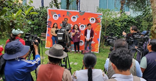 El colectivo "Quito Sin Minería", anticipó que van a comenzar a recorrer los barrios populares de la capital ecuatoriana para animar a la gente a votar por el "Sí" / Foto: cortesía Quito sin Minería