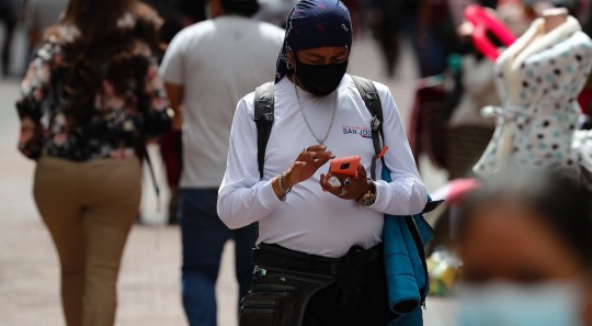 El "roaming" desaparecerá desde el 1 de enero dentro de la Comunidad Andina / Foto: EFE 