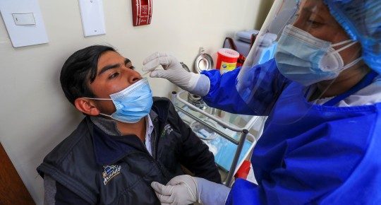 Ecuador vigila pico de contagios pero por ahora sin medidas dramáticas / Foto: EFE