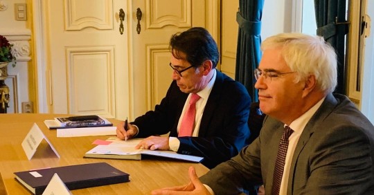Ecuador suscribe acuerdo de cooperación marina / Cortesía de la Cancillería