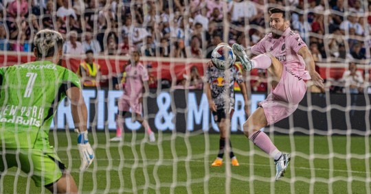 Pese a que no es la primera vez que la MLS cuenta con estrellas internacionales, el furor que está desatando Messi, dentro y fuera del estadio, no tiene comparación  / Foto: EFE
