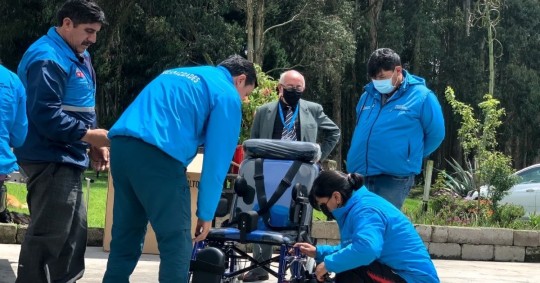 400 sillas de ruedas serán distribuidas en Napo, Orellana y Pichincha / Foto: Cortesía ministerio de Salud 