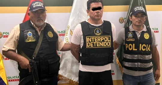 El arresto se produjo en el distrito de Los Olivos, en el norte de Lima, tras "un trabajo coordinado" entre agentes de la Interpol de Lima y Quito/ Foto: Cortesía EFE