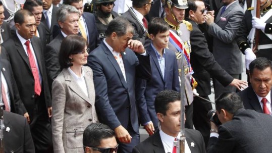Esta medida se extiende para familiares íntimos del exmandatario en sus países de residencia “debido al bajo nivel de riesgo existente”. Foto: Expreso