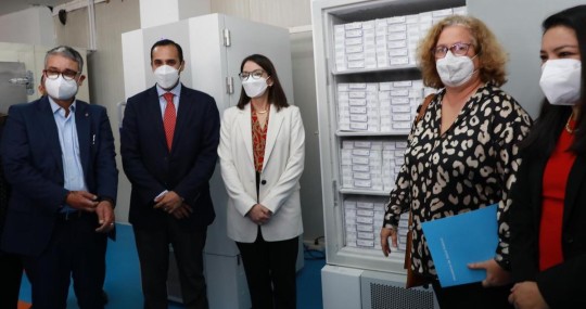 España donó 1.5 millones de vacunas Pfizer / Foto: cortesía Cancillería
