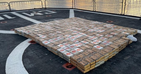 La operación tuvo lugar a 334 millas náuticas al oeste del puerto de Manta / Foto: cortesía Armada de Ecuador 