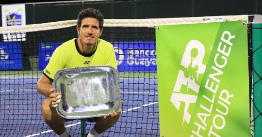 Gómez, que fue campeón en 2021 y 2022, iniciará la defensa de su título ante el chileno Gonzalo Lama/ Foto: cortesía