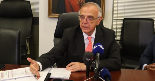 Dicho plan estará dirigido "particularmente contra el narcotráfico, con el propósito de desarticular sus estructuras criminales y afectar sus fuentes de financiamiento" / Foto: EFE