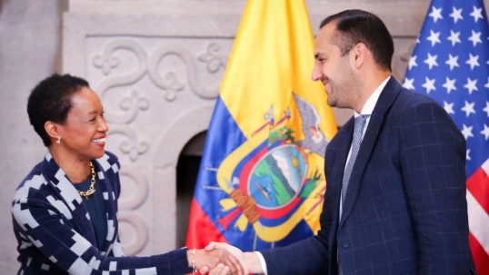 Ecuador se une a la Iniciativa Global de Adquisiciones del Gobierno de EE.UU. / Foto: cortesía Embajada de EE.UU