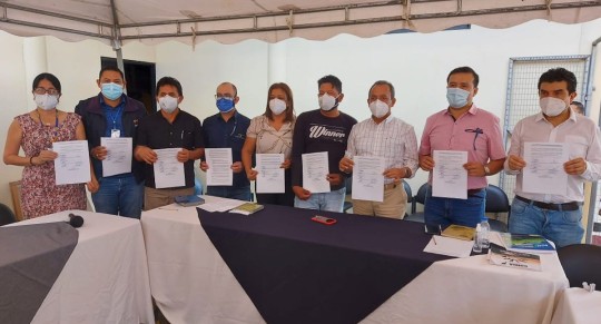 Petroecuador firma convenio con comuna kichwa El Edén en Orellana / Foto cortesía Petroecuador