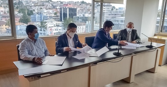 221 trabajadores se beneficiarán de la firma de este contrato colectivo, e incluye temas como estabilidad laboral, incremento salarial, subsidios de alimentación, familiar, entre otros / Foto: cortesía ministerio de Trabajo