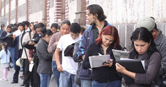 En el territorio ecuatoriano, solo el 10 % de las personas jóvenes han completado sus estudios universitarios y están en búsqueda de insertarse laboralmente / Foto: cortesía