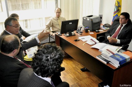 Varios procesos y sanciones ha enfrentado La Hora en los tiempos de la Supercom. Foto: La Hora