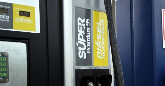 Petroecuador informó que cuenta con stock suficiente de combustibles en sus refinerías / Foto: cortesía El Universo 