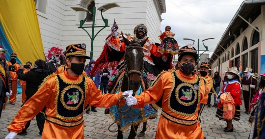 La Mama Negra: un rito que ahora encara al coronavirus / Foto: EFE