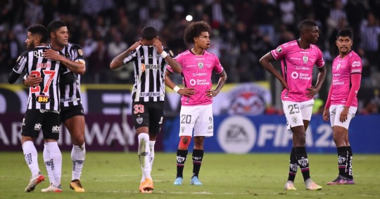 Independiente y Barcelona cerraron una semana negativa para el fútbol ecuatoriano / Foto: EFE