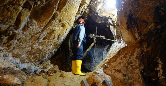 Prevención de riesgos en la minería artesanal y pequeña minería, una revisión teórica de aspectos clave de seguridad y salud ocupacional / Foto: IIGE