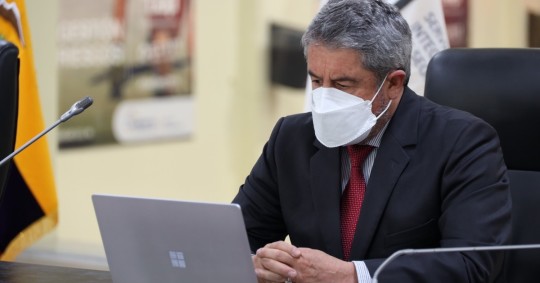 Ecuador pasa a "luz roja" por el repunte de contagios de covid-19/ Foto: cortesía Ministerio de Salud