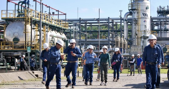 Se reforzará las refinerías, campos de extracción de crudo (sobre todo en la Amazonía), oleoductos, entre otras / Fotos: EFE