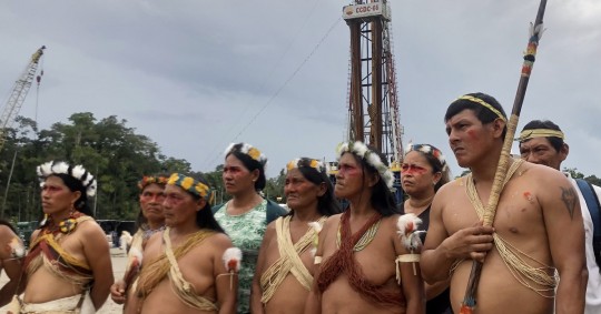 Para estos grupos, la actividad petrolera ha permitido desarrollarse y acceder a servicios básicos como la salud y la educación/ Foto: cortesía EFE
