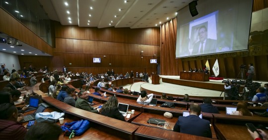 La presidenta de la Comisión de Fiscalización, puso fin a diez días de comparecencias, sobre todo de funcionarios y exautoridades que han defendido la inocencia del mandatario / Foto: Cortesía EFE