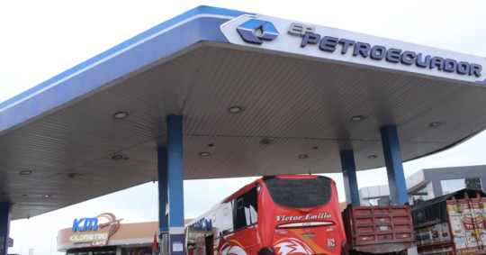 Ecuador amaneció con nuevos precios de gasolina / Foto: cortesía Petroecuador