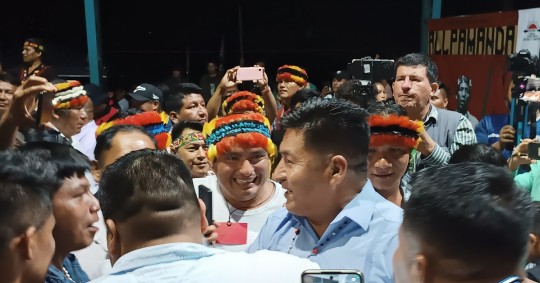 José Esach pertenece a la nación shuar, de la provincia de Morona Santiago y es reconocido como un férreo defensor del medioambiente / Foto: cortesía Confeniae