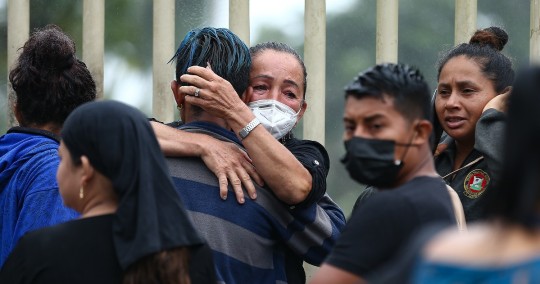 21 de los 44 cadáveres de la última matanza fueron identificados / Foto: EFE