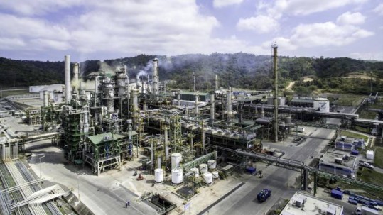 Imagen referencial. La empresa estatal Petroecuador vende 720.000 barriles de petróleo a empresa rusa. Foto: Expreso