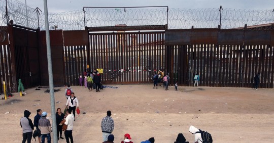 El Ministerio de Exteriores exhortó a los ecuatorianos que piensen ir a EE.UU. "evitar la migración irregular con los riesgos que implica para la vida y la dignidad humana" / Foto: EFE
