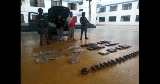 El conductor del automóvil fue detenido para continuar con las respectivas investigaciones / Foto: cortesía Policía Nacional 