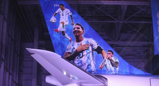 “A la media hora de finalizado el encuentro" de semifinales entre Argentina y Croacia, se vendieron todos los pasajes del vuelo programado para el viernes 16” / Foto: EFE