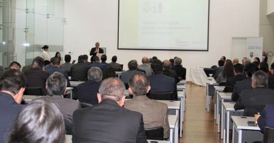 Celec calcula inversiones por 650 millones de dólares en proyectos de transmisión "para mejorar la atención eléctrica" en el país / Foto: cortesía CELEC