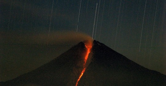 El volcán Sangay ha registrado seis erupciones desde mayo 2019 / Foto: EFE