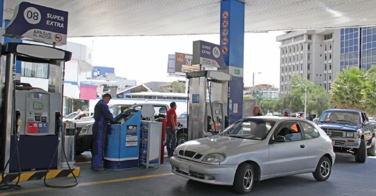 Precio de las gasolinas Extra y Ecopaís suben 8 centavos / Foto: Cortesía del Ministerio de Energía
