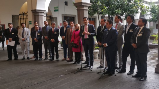 El ministro de Finanzas, Richard Martínez, durante la reunión con la Asociación de Municipalidades del Ecuador (AME), el 12 de noviembre de 2019. - Foto: Jonathan Machado
